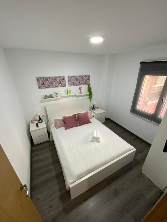 Reyna Apartamentos Málaga Extérieur photo